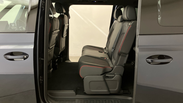 Volkswagen ID. Buzz 250kW GTX Pro 86kWh 5dr 4MOTION LWB Auto [7 Seat] Electric Estate